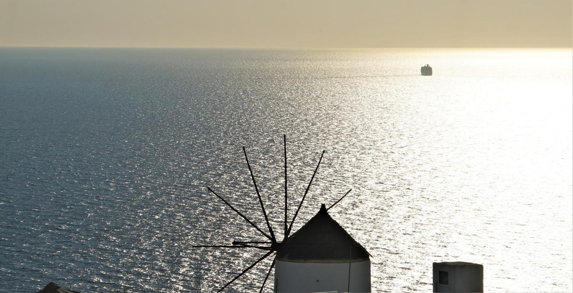 Villa Oasis Oia With Caldera View Kültér fotó